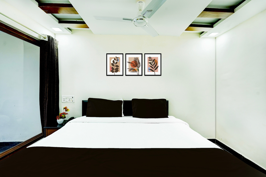 super collection o mahabalipuram