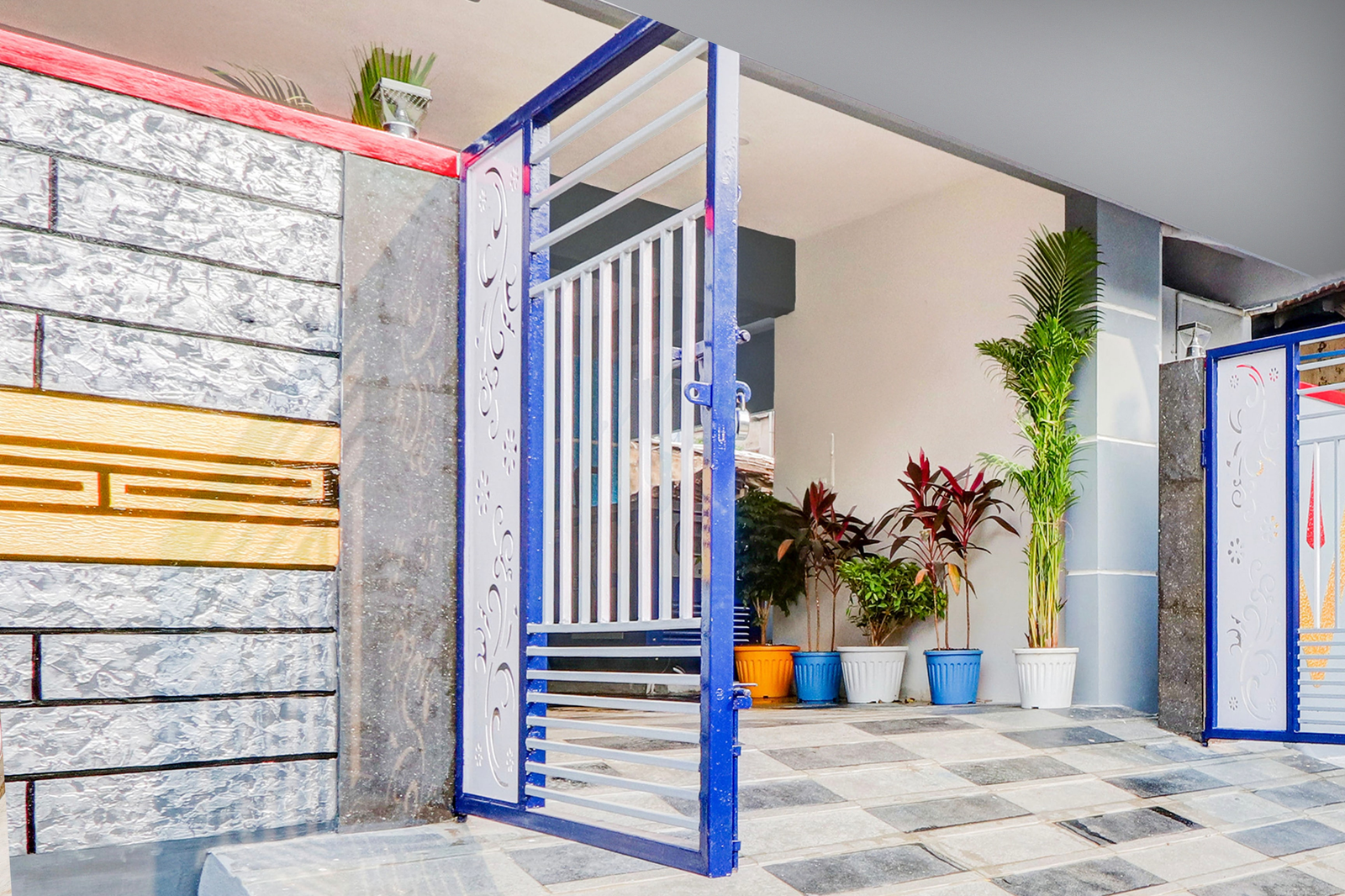 Townhouse Rajahmundry,,3 star