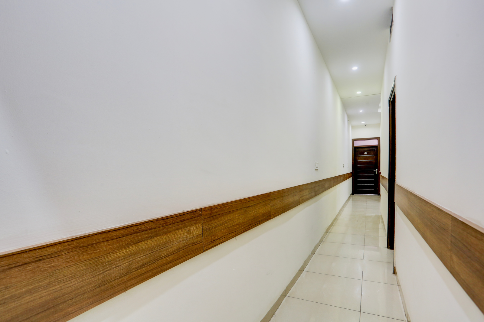 super hotel o lohgarh road zirakpur formerly jb plaza