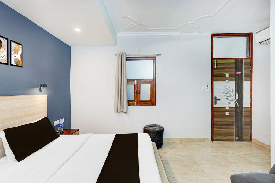 collection o sector 20 noida