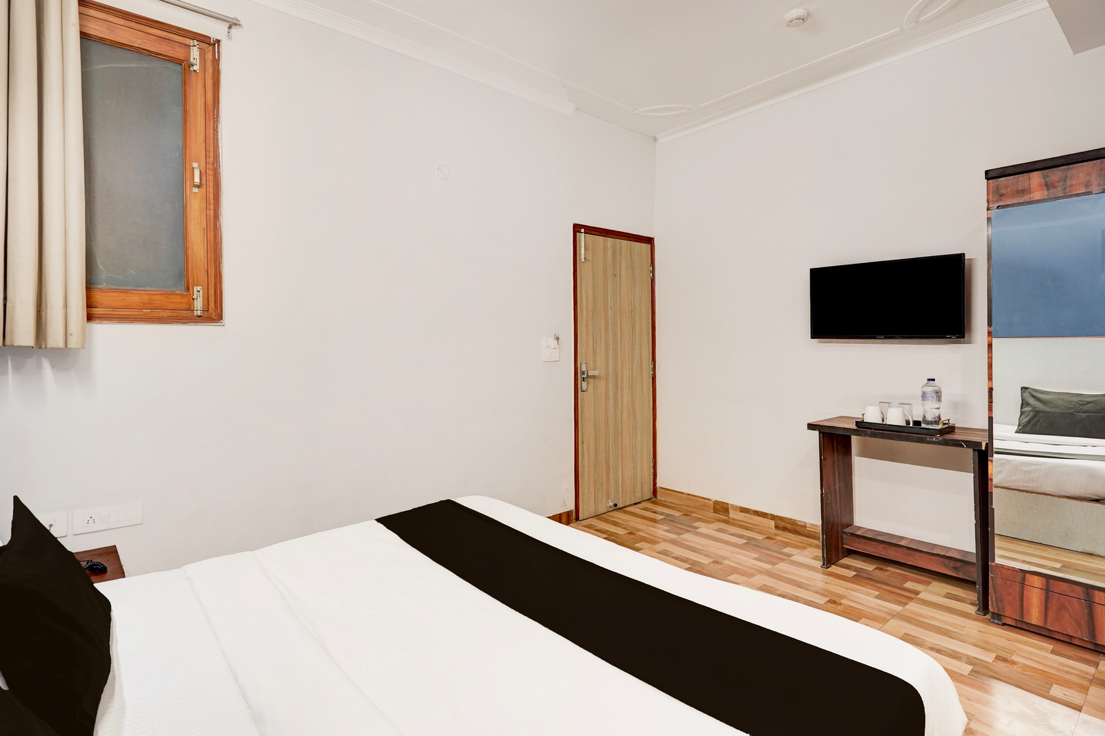 collection o sector 20 noida