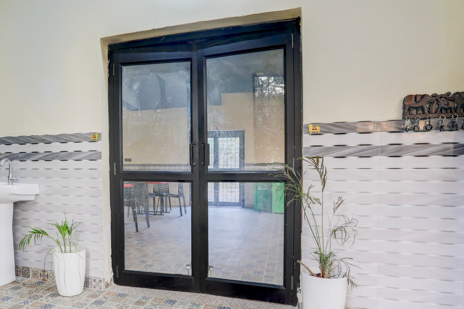 Hotel O Bhowali Nainital Near Graphic Era Hill University,Bhowali Bhimtal Road,3 star