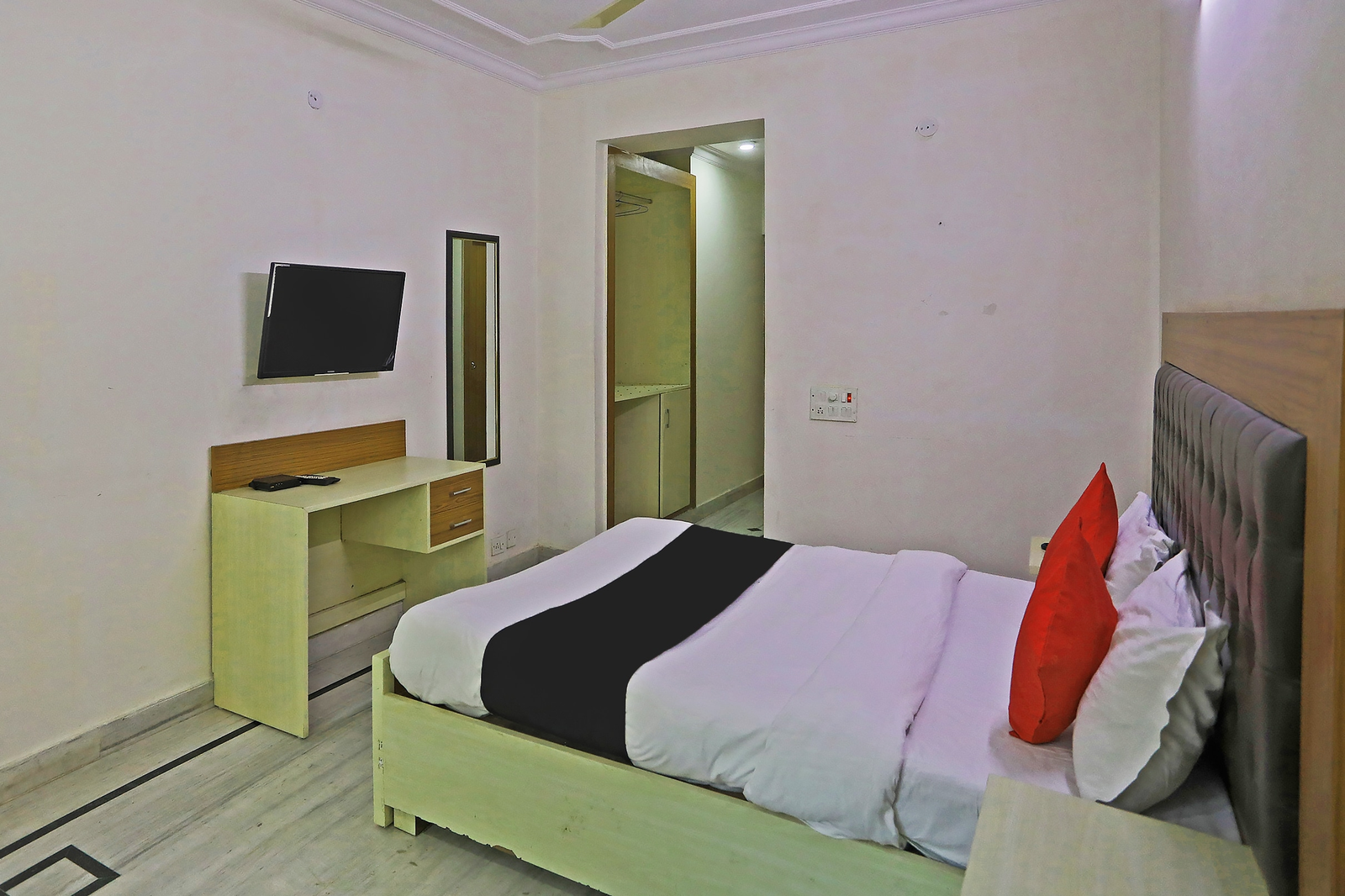 collection o royal residency s30