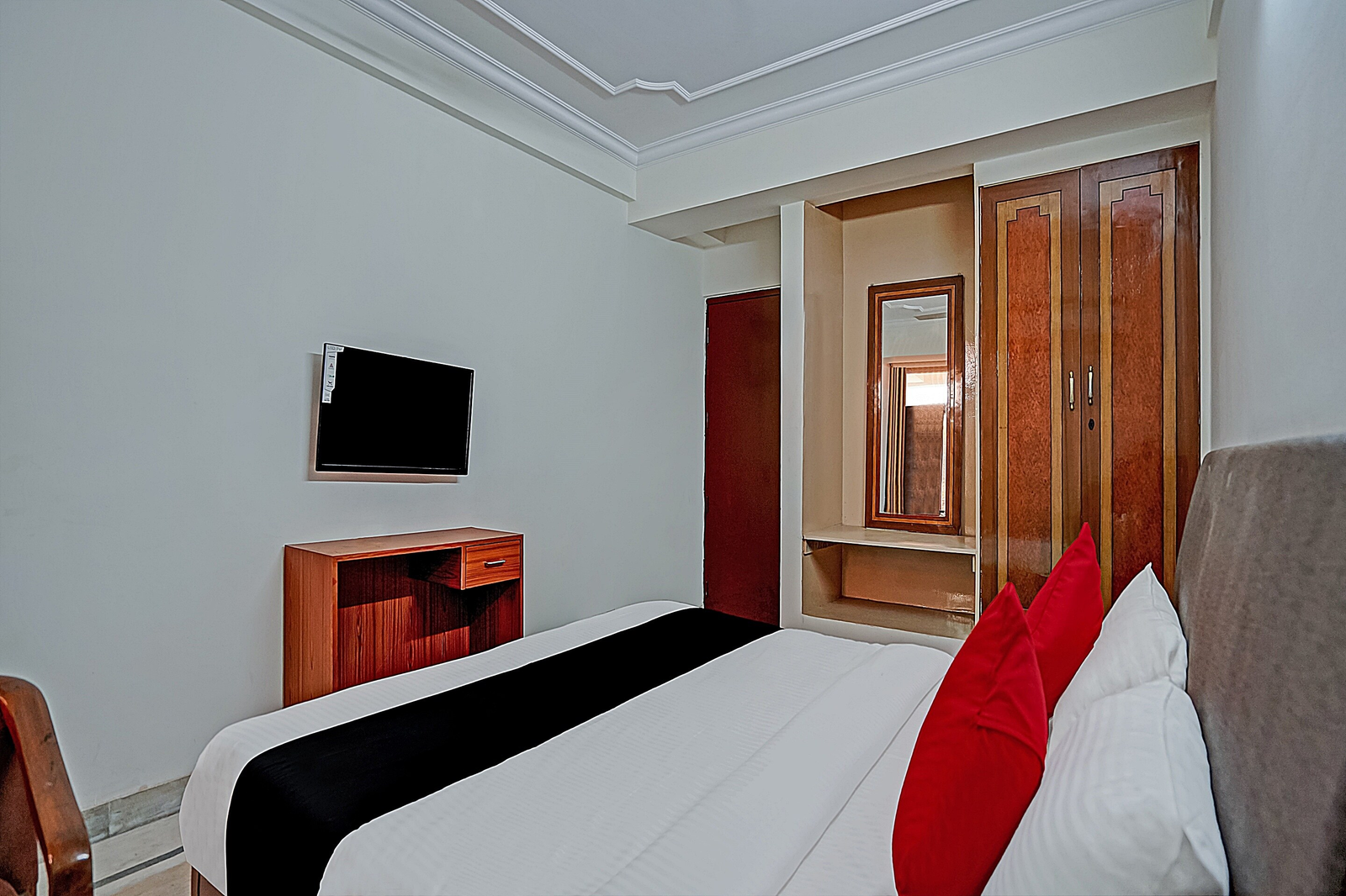 collection o royal residency s30