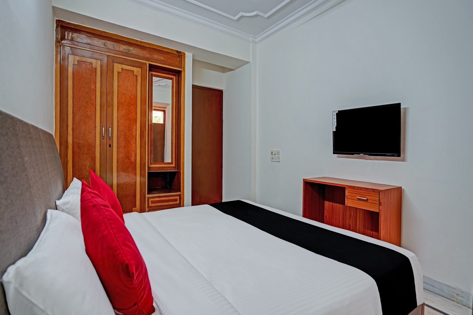 collection o royal residency s30