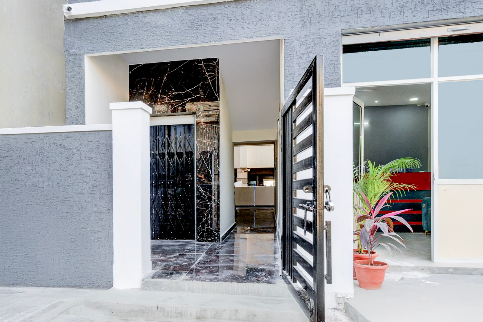 Super Townhouse Nallagandla Lingampally,Kothur,4 star