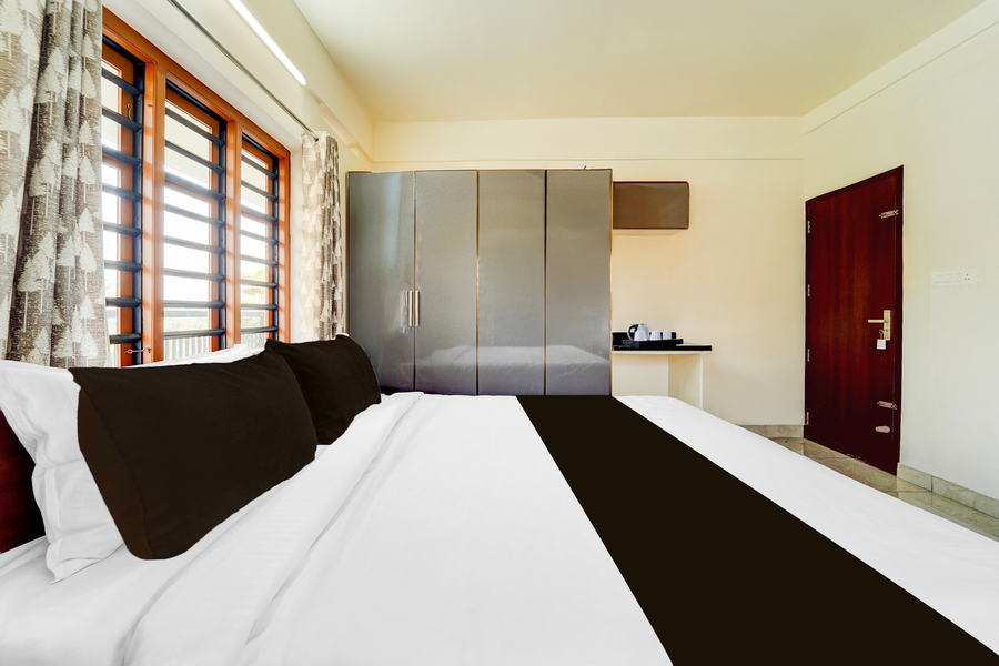 super townhouse kalady near airport