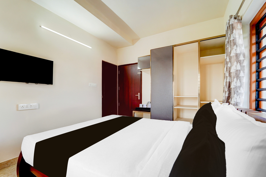 super townhouse kalady near airport