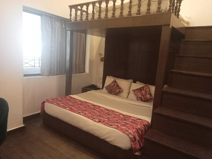 townhouse oak isbt formerly the hotel horizon