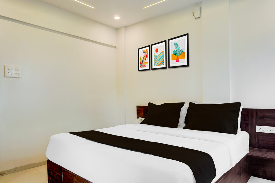 super hotel o laxman nagar baner