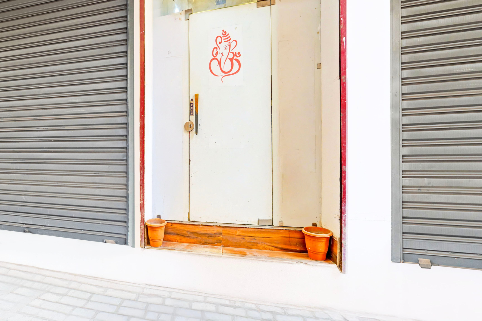Super Hotel O Sector 45 Formerly Manyavar,Ambala - Chandigarh Rd,3 star