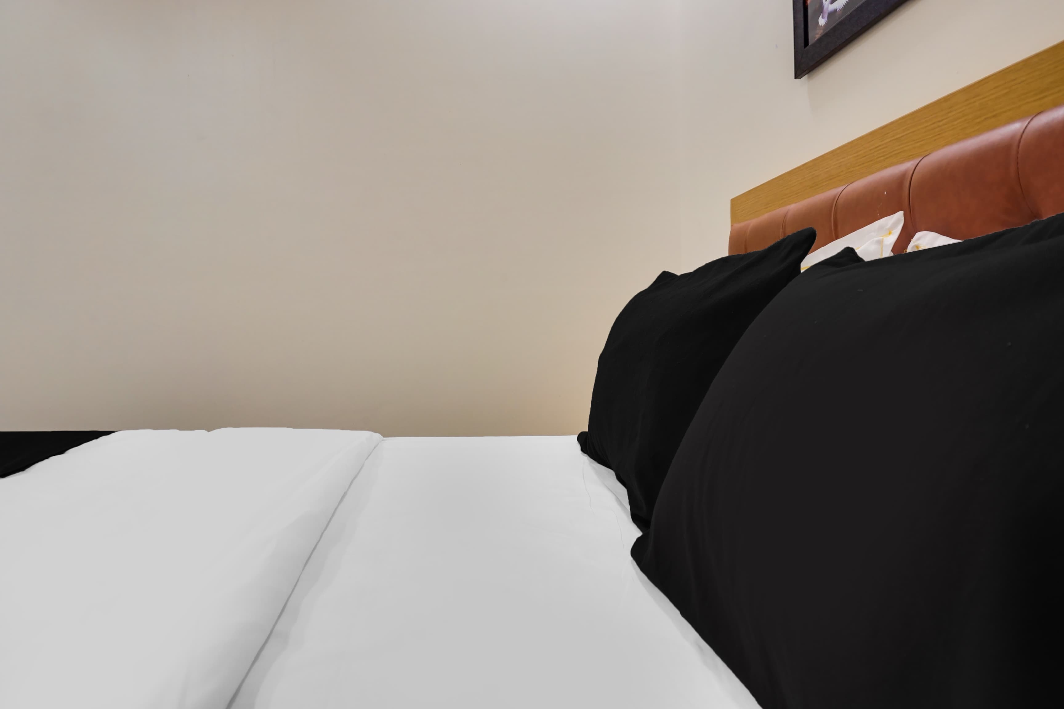 townhouse baner pune formerly falcon executive