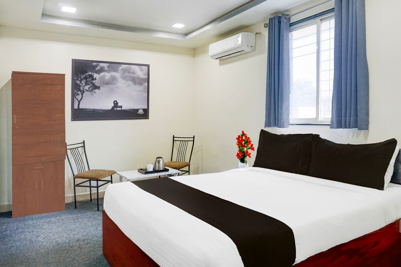 super collection o katraj near kk market