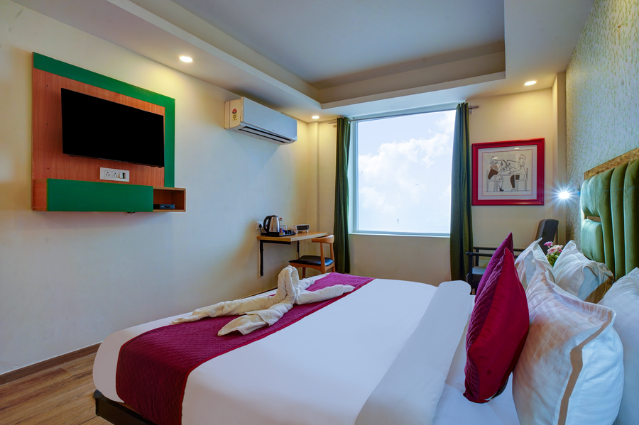 hotel aerostar grand at yashobhoomi convention center