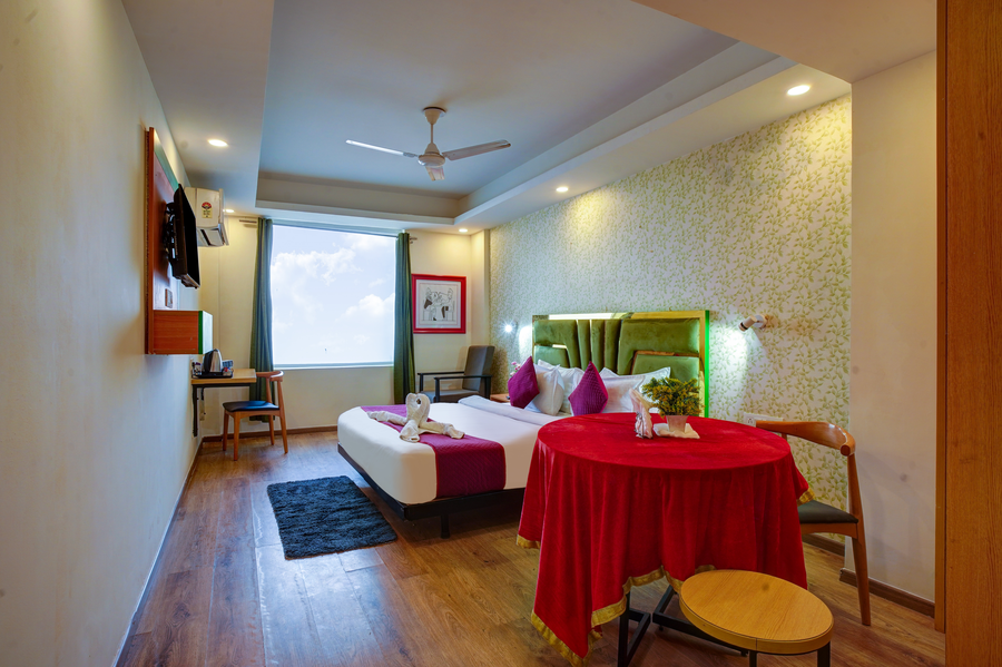 hotel aerostar grand at yashobhoomi convention center