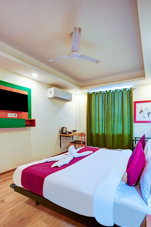 hotel aerostar grand at yashobhoomi convention center