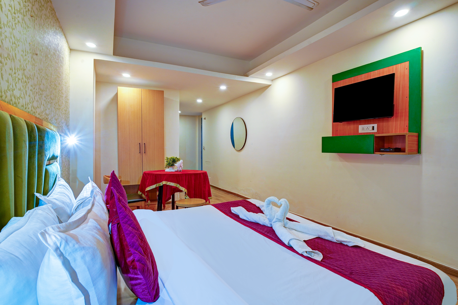 hotel aerostar grand at yashobhoomi convention center