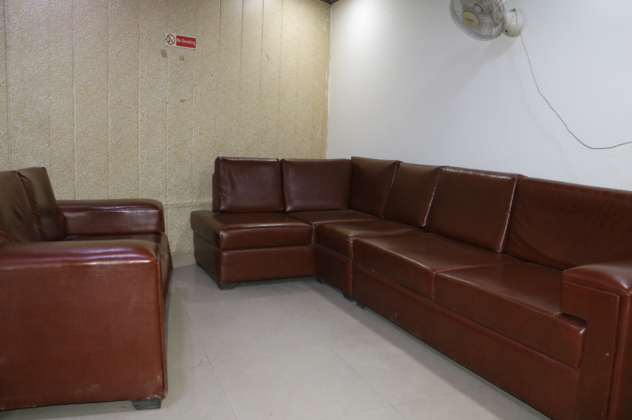 Hotel Grand Inn,East Of Kailash,3 star