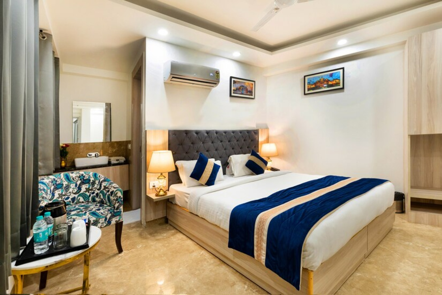 hotel evergreen stay