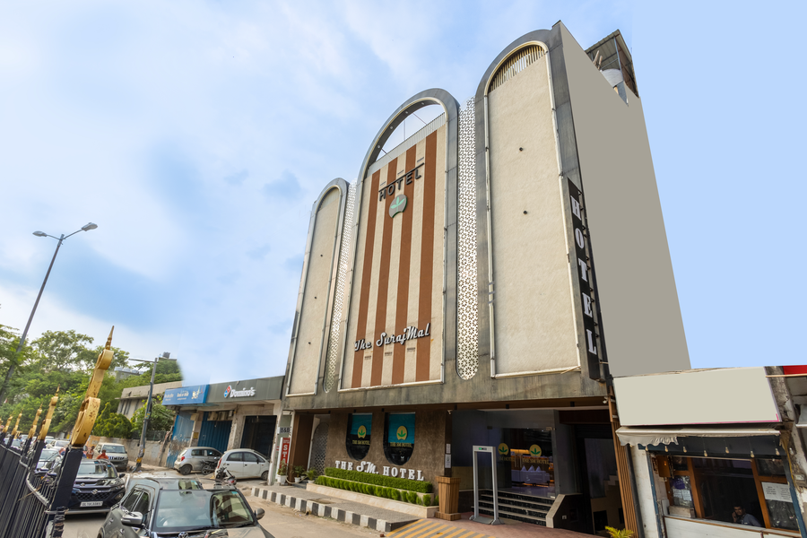 the sm hotel by rmr hotels