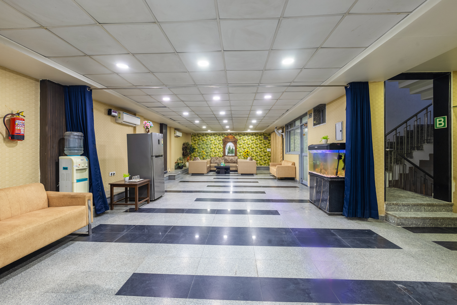 hotel aerostar gold near yashobhoomi