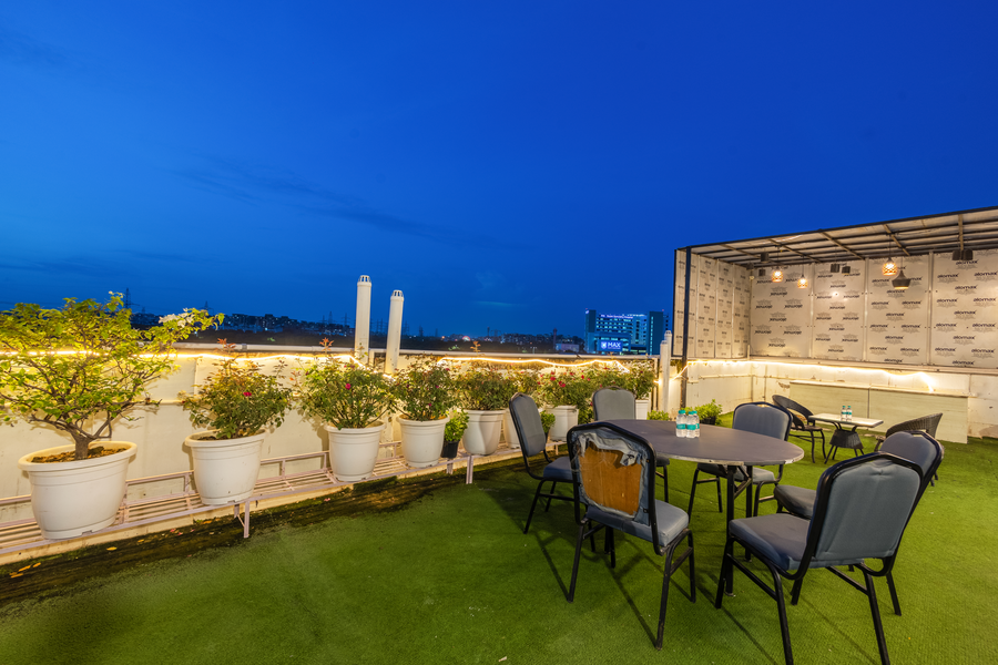 hotel aerostar gold near yashobhoomi