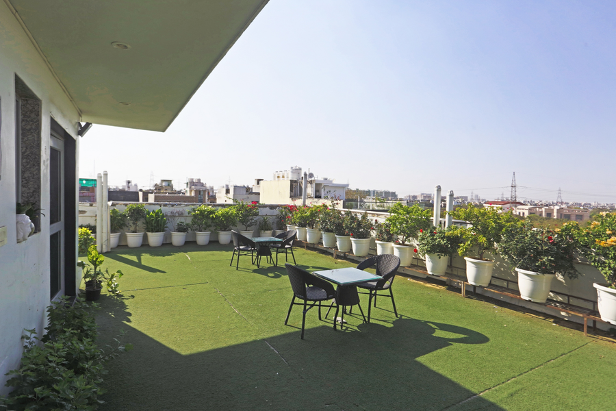 hotel aerostar gold near yashobhoomi