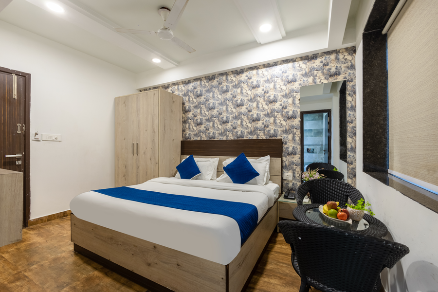 hotel aerostar gold near yashobhoomi
