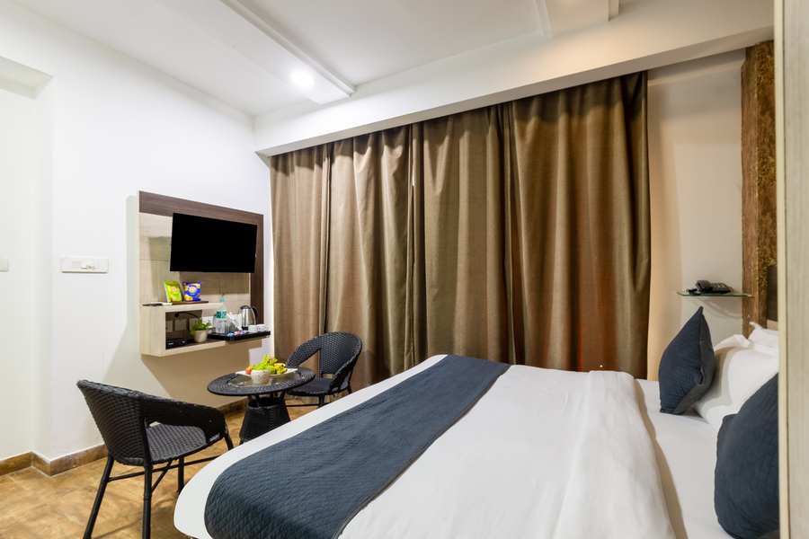 hotel aerostar gold near yashobhoomi