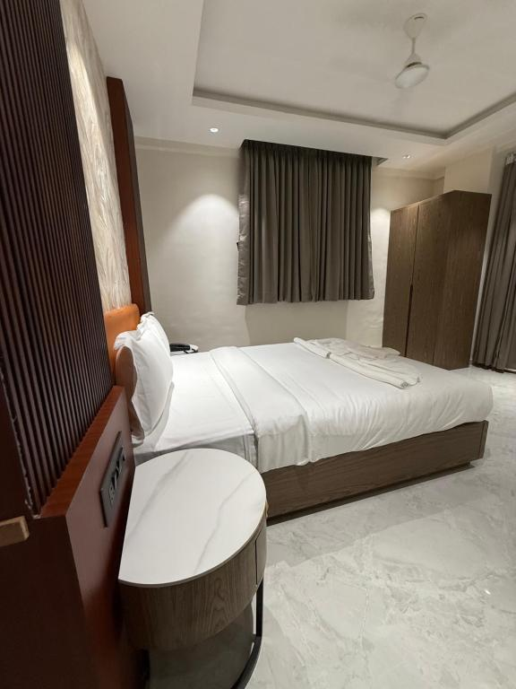 hotel aishwarya