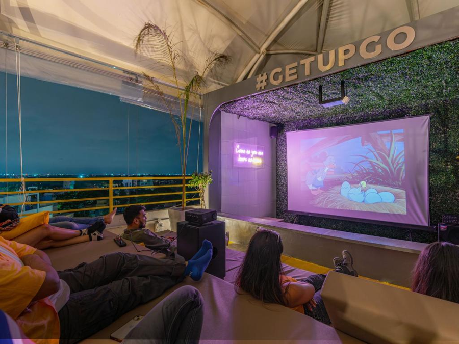 the hosteller bangalore brigade road