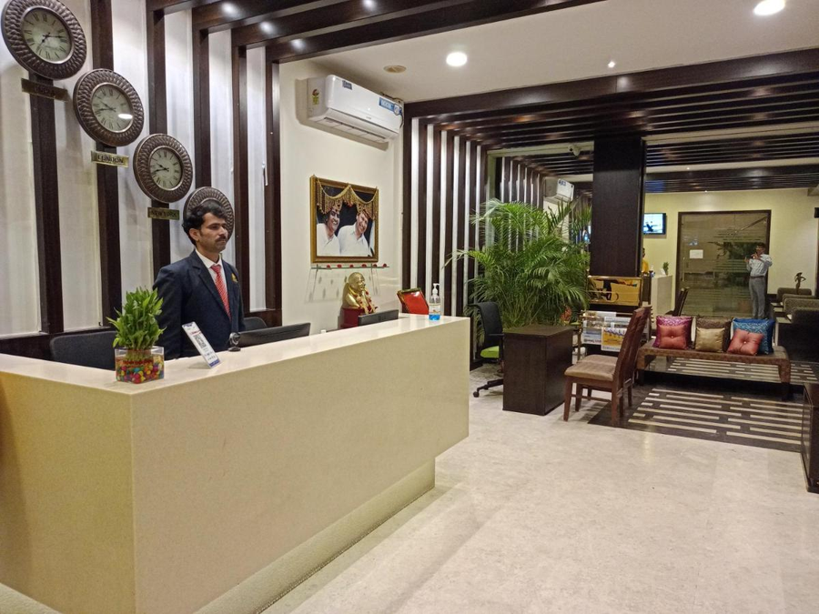 dr rajkumar international hotel