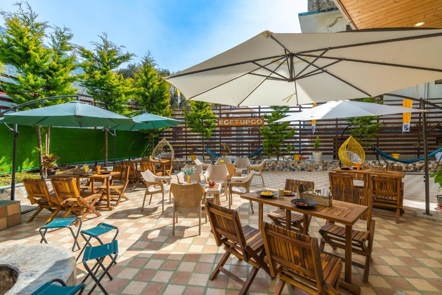 The Hosteller Mcleodganj, Bhagsu,,3 star