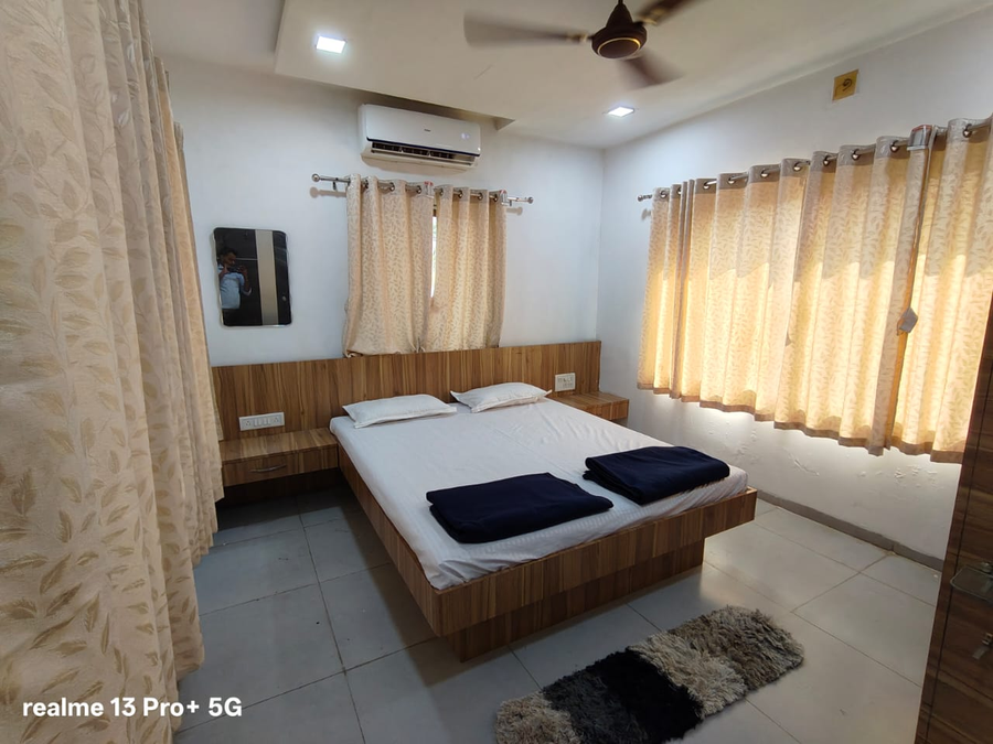 divyaras resort
