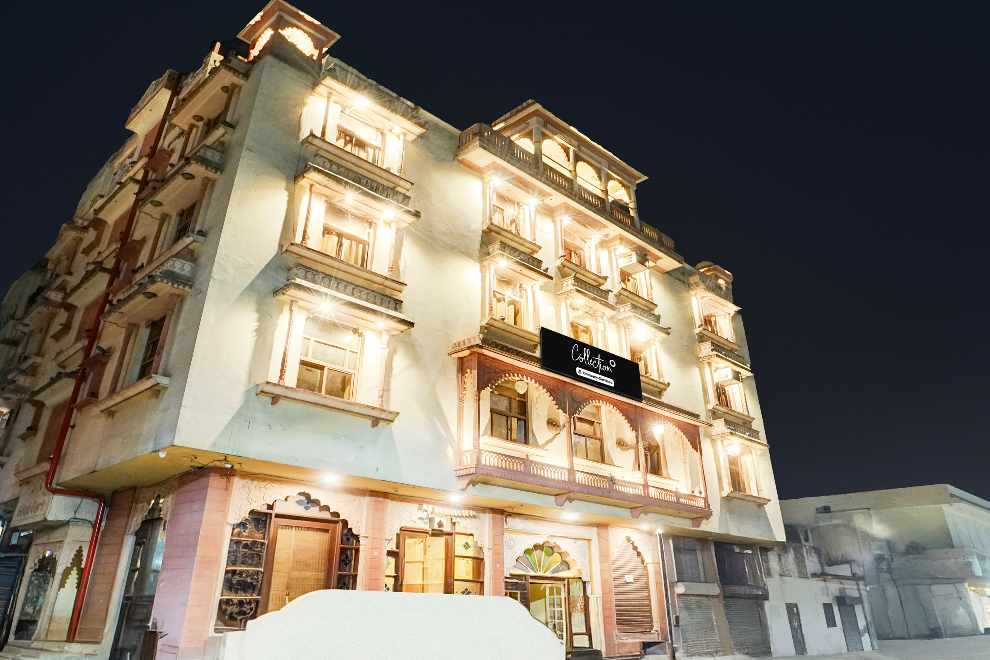 Super Collection O Gangapole Amer Road,,3 star