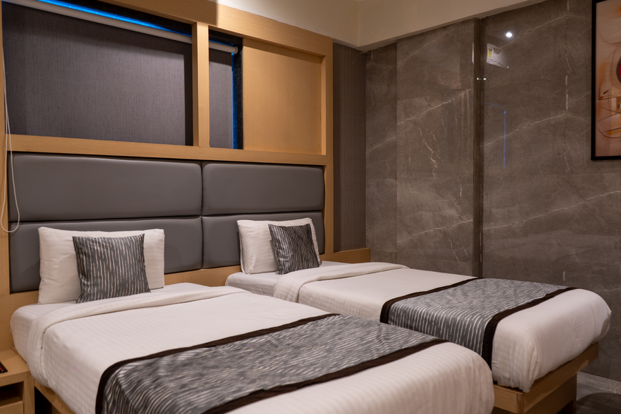 shyanu lords eco inn airoli near mindspace