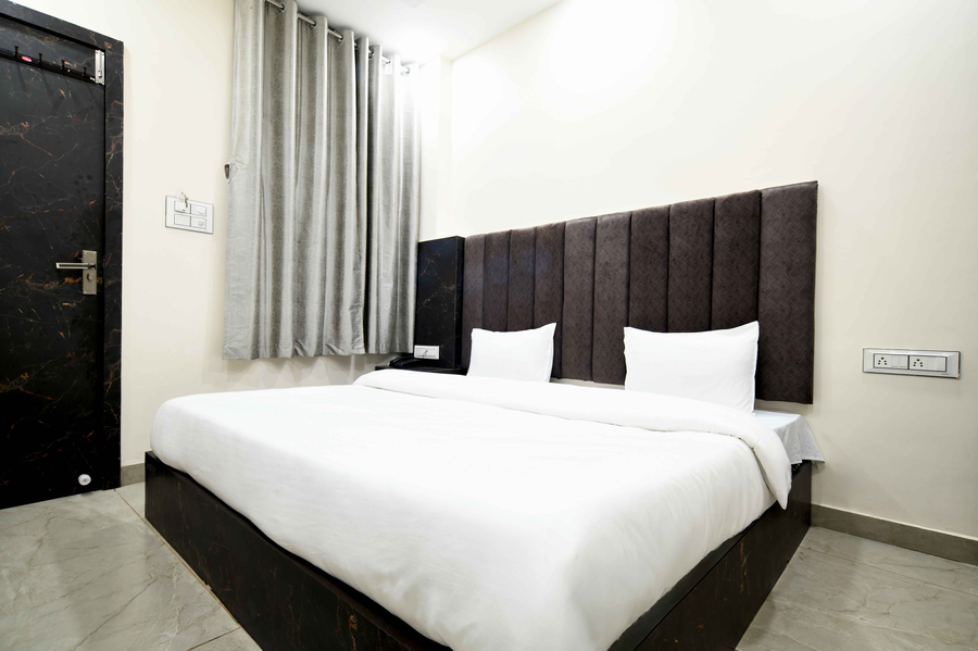 Madstays - Hari Pathak Chowk Near Mahakal Mandir,,2 star