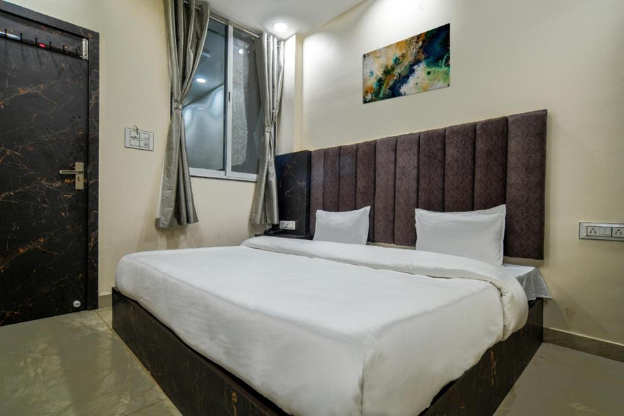 Madstays - Hari Pathak Chowk Near Mahakal Mandir,,2 star