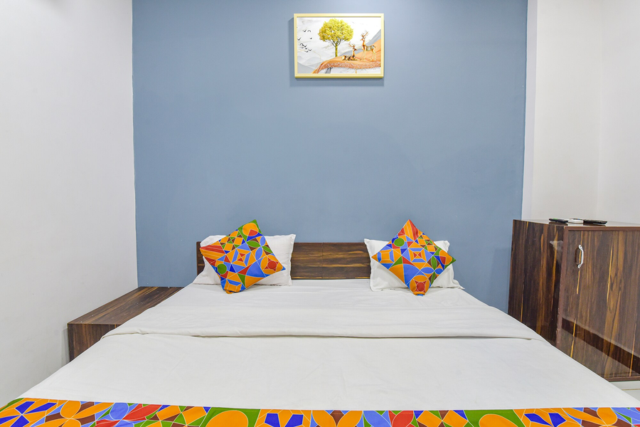 fabexpress anandam palace guest house