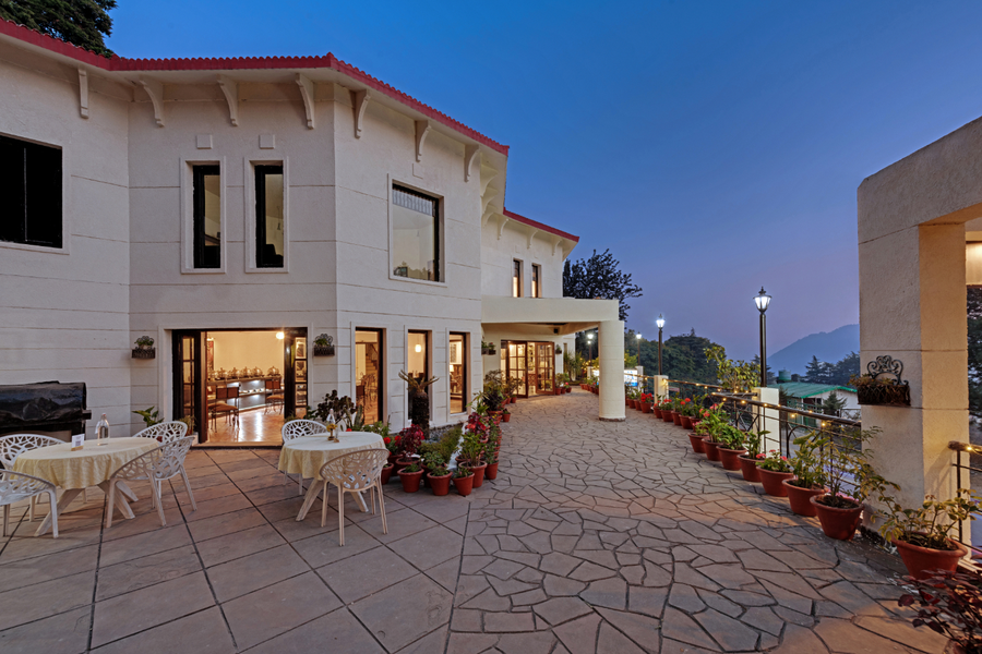 8Fold-Pinecrest By Larisa,Bhowali Bhimtal Road,3 star