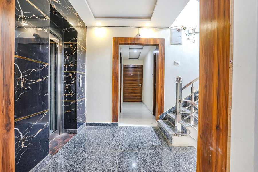 Fabhotel Imperail House,,3 star