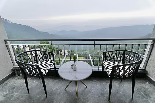 q nest hotel cloud end lansdowne