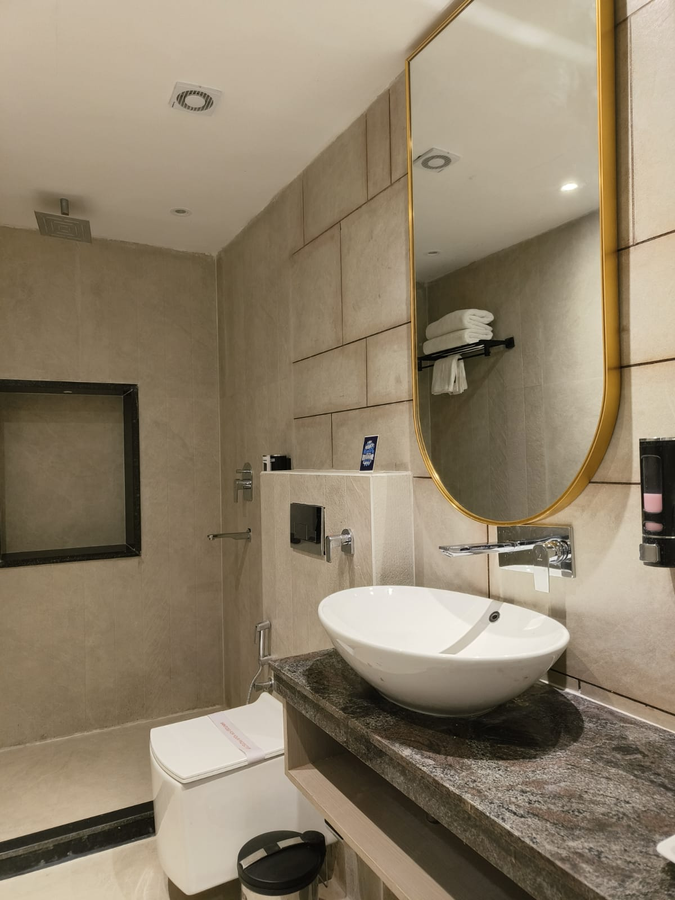 q nest hotel cloud end lansdowne