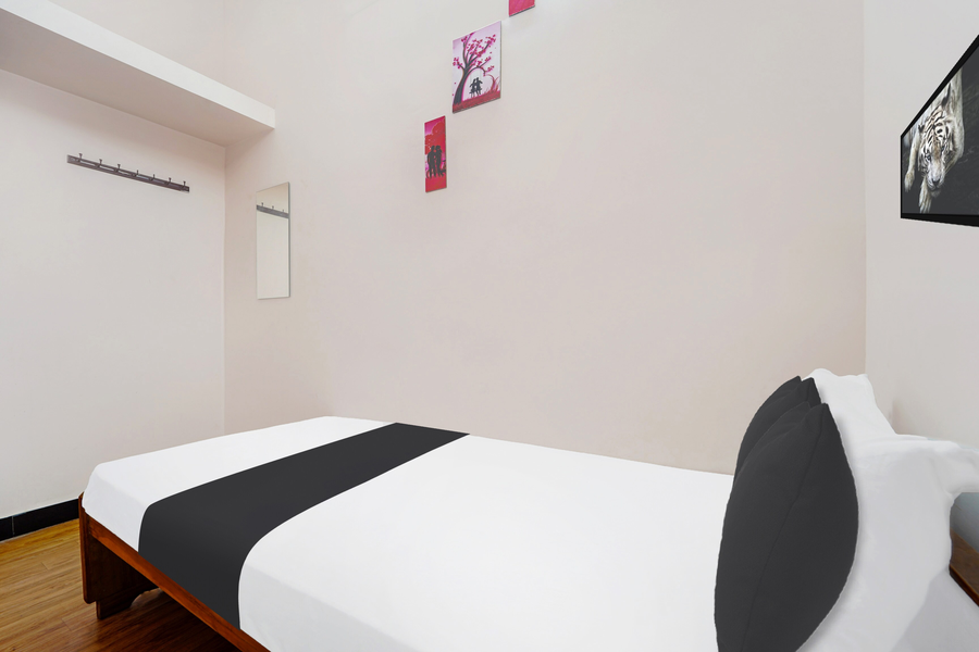 super hotel o ganapathy athipalayam pirivu road