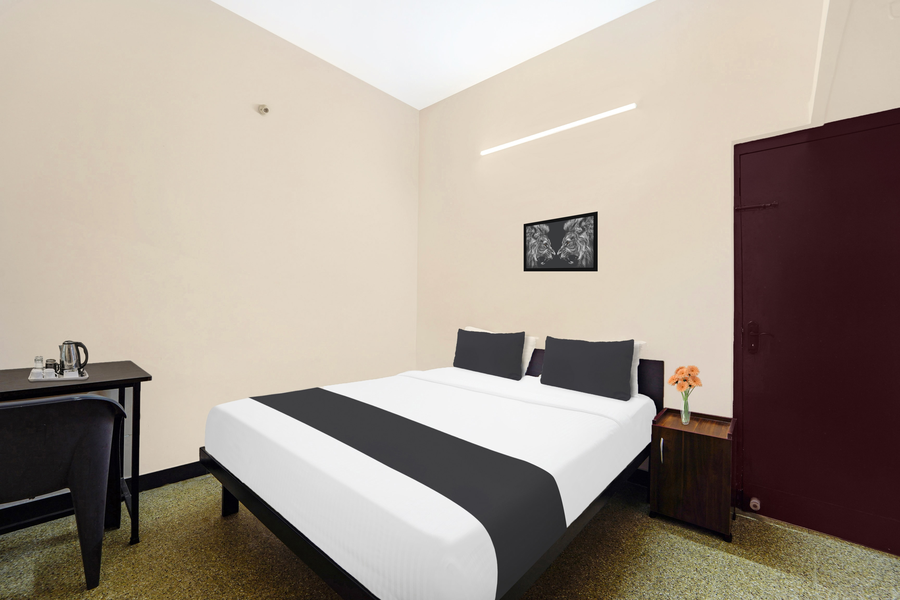 super hotel o ganapathy athipalayam pirivu road