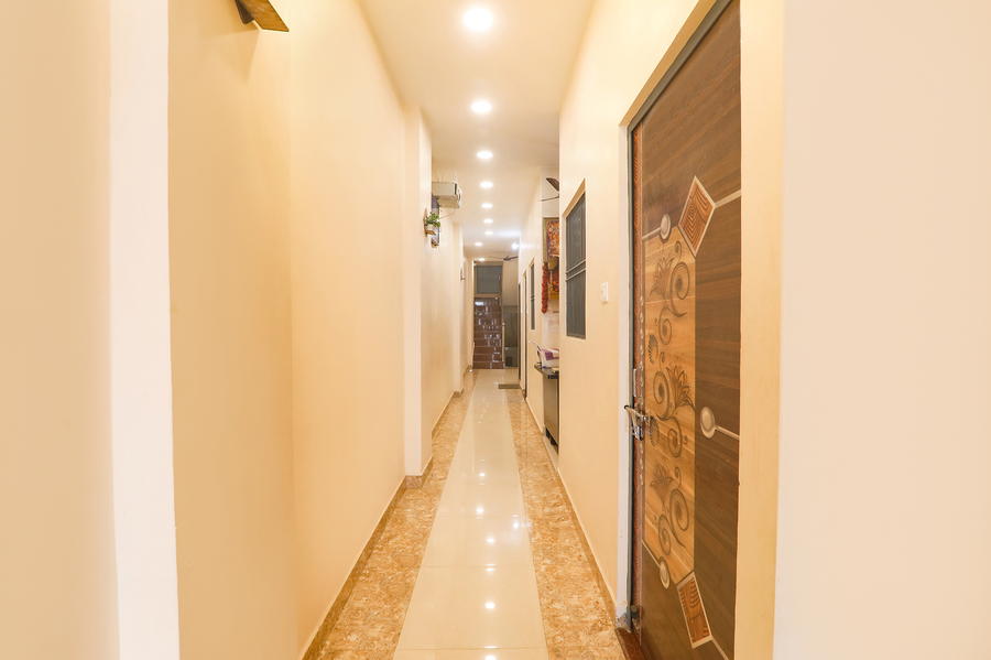 fabhotel rk palace