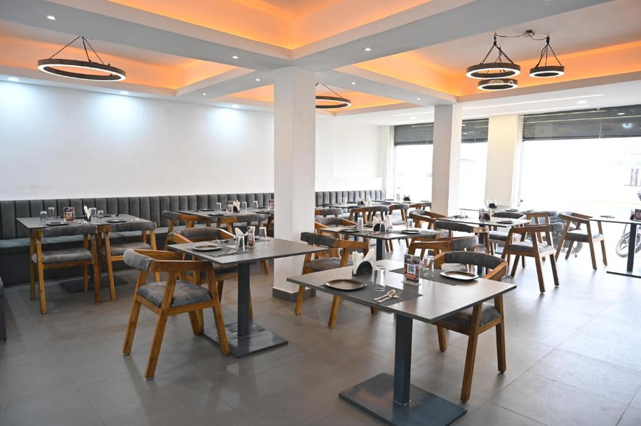 k7 hotel and restaurant