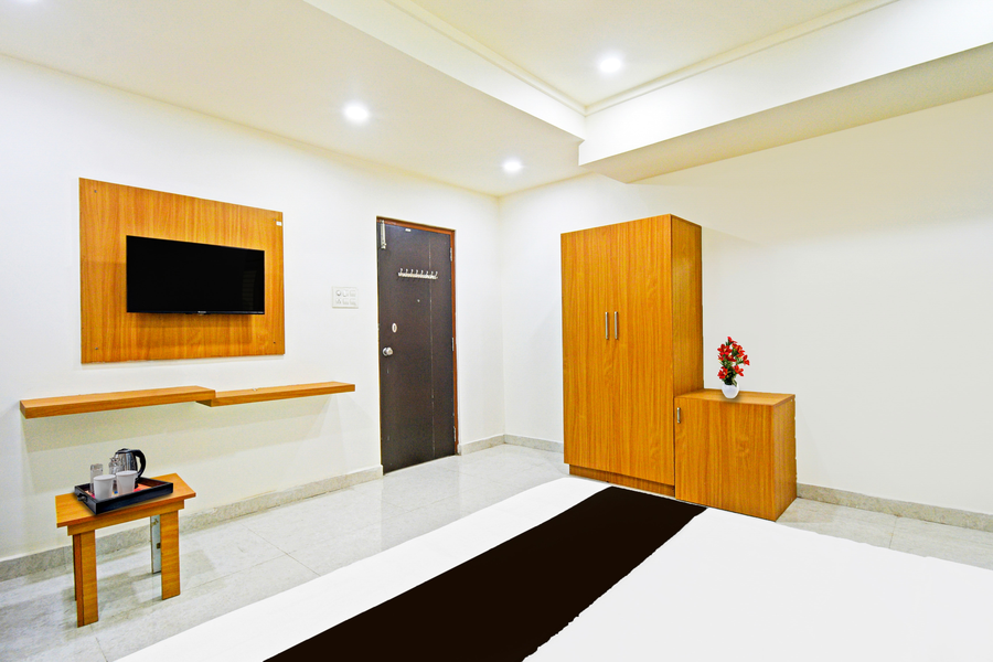 super townhouse oak santosh nagar hyderabad