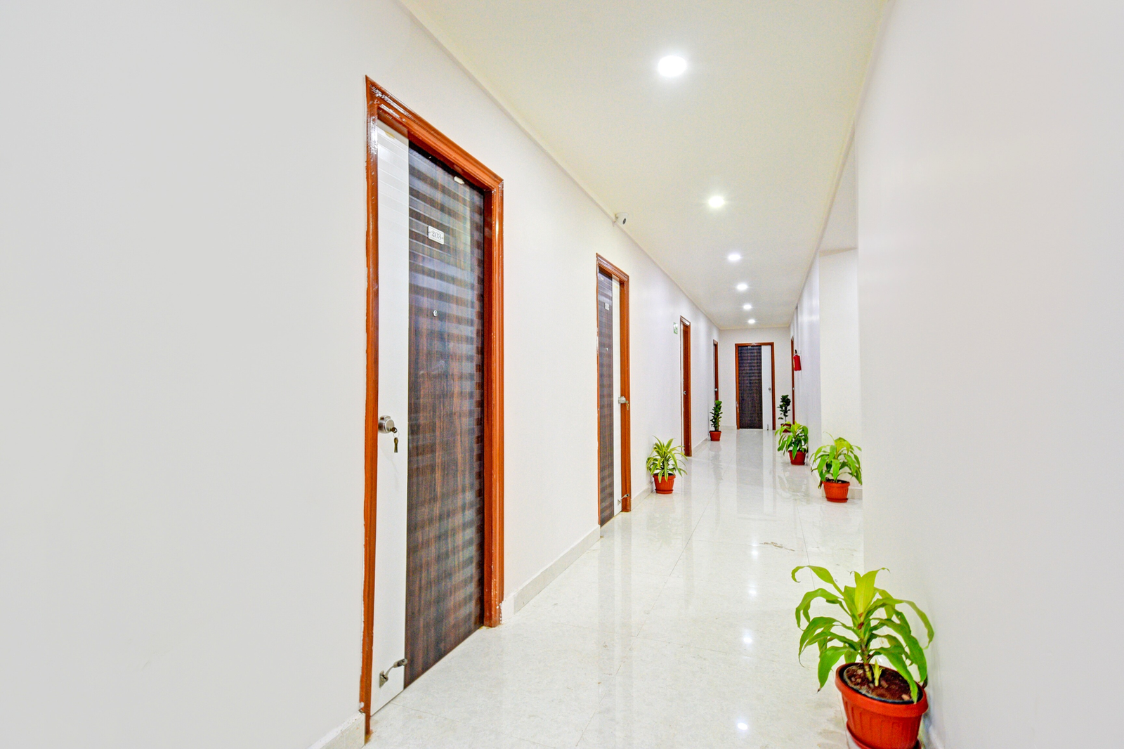 Super Townhouse Oak Santosh Nagar Hyderabad,Kothur,4 star