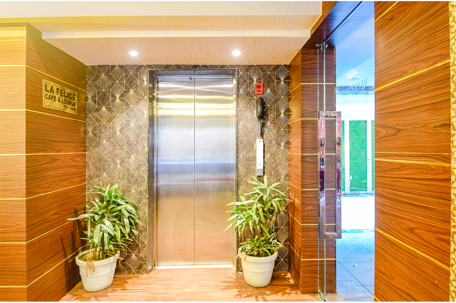 fabhotel lake view topsia